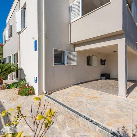 Hibiskus App1 Apartman Vir Kültér fotó