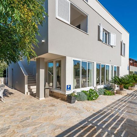 Hibiskus App1 Apartman Vir Kültér fotó